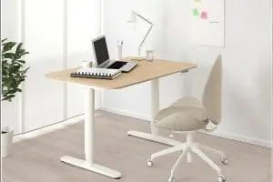 IKEA BEKANT - Höhenverstellbarer Schreibtisch