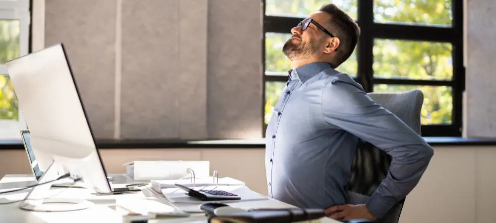Rückenschmerzen beim Sitzen